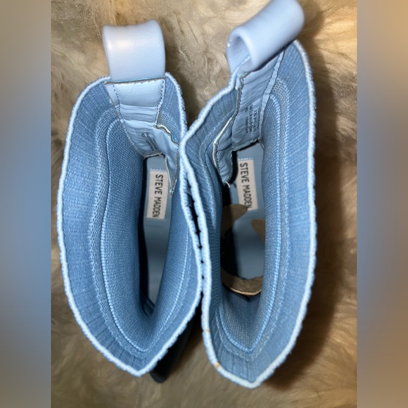 Steve Madden Maxwelle Ankle Boot Baby Blue NWOT - Picture 7 of 11